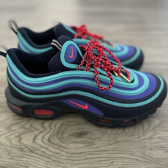 Nike air max. Can’t be found in stores anymore